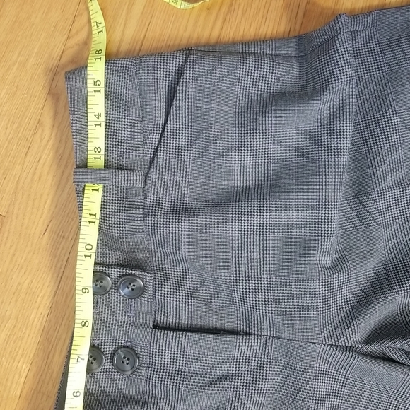 Wide Leg Gray with Hints of Purple Plaid Dress Pants by the Limited - Picture 5 of 11